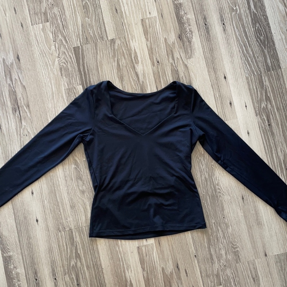 Blackmilk long sleeve top